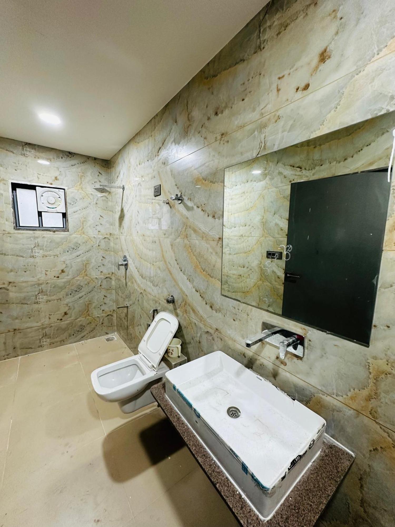Karmabhumi 1 Villa Sātej Екстериор снимка